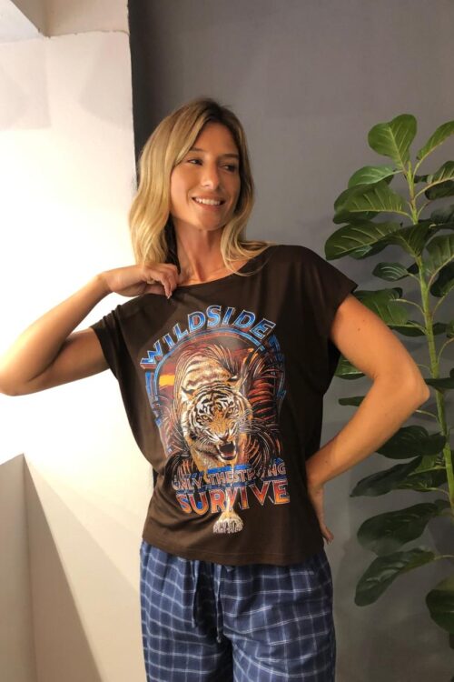 Remera Tiger Survive